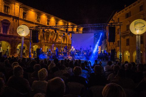 Banca della provincia di Macerata a Camerino